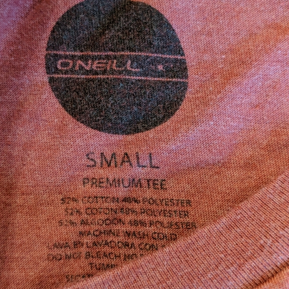 O'Neill t-shirt small red surfing - Picture 4 of 4
